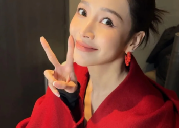 侯佩岑搶發「台灣唯一稱謂就是中國台灣省」 上百藝人跟風央視貼文