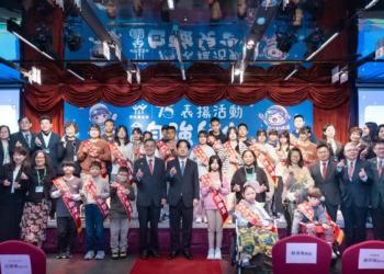 藍營立委提案普發1萬現金 賴清德:稅收增加要用於社福